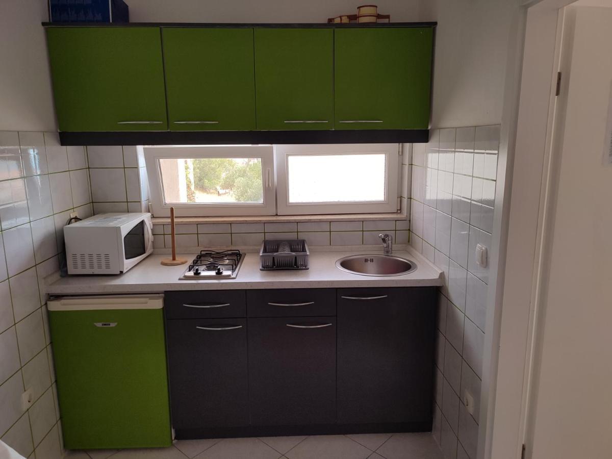 Apartmani Dekovic Primošten Exterior foto