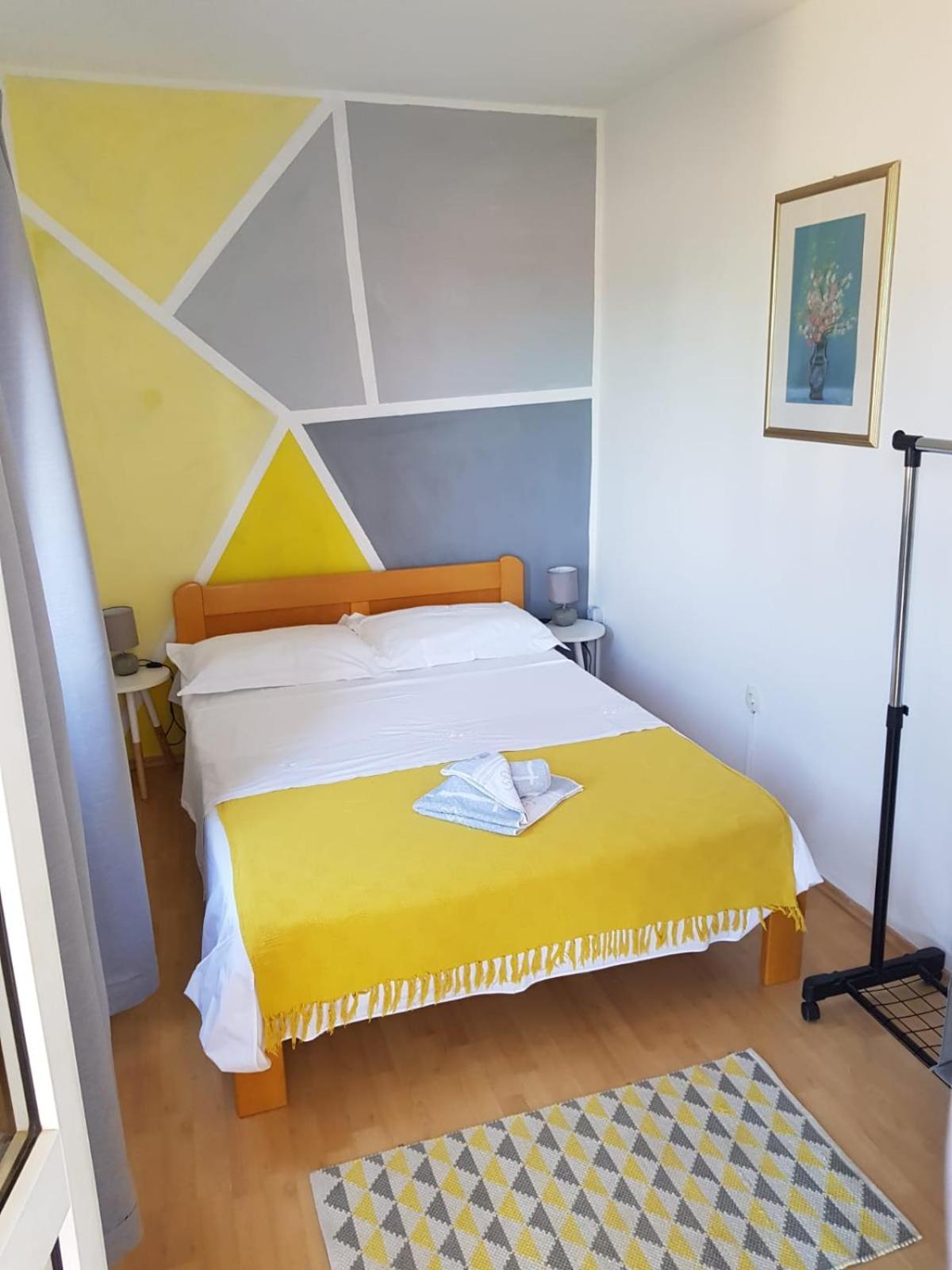 Apartmani Dekovic Primošten Exterior foto